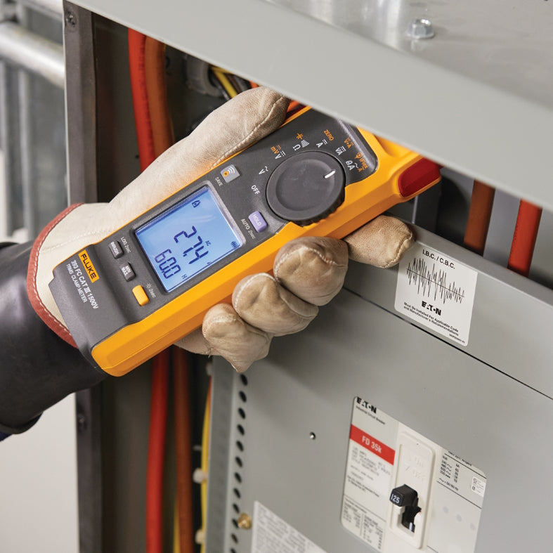 Fluke 393 FC Strömtång kategori III/1 500 V